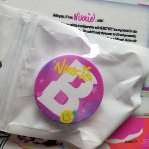 Beautybay x Nikkietutorials Popsocket